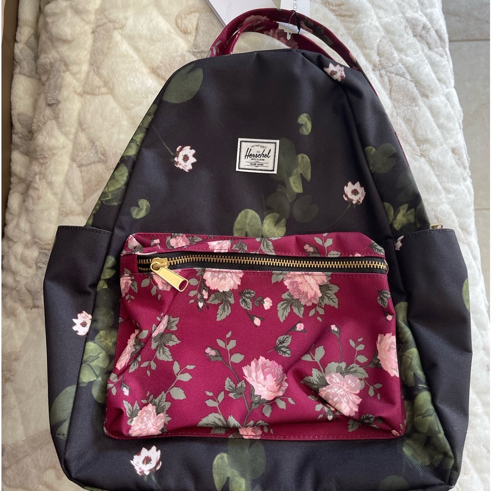 Herschel Backpack in floral print